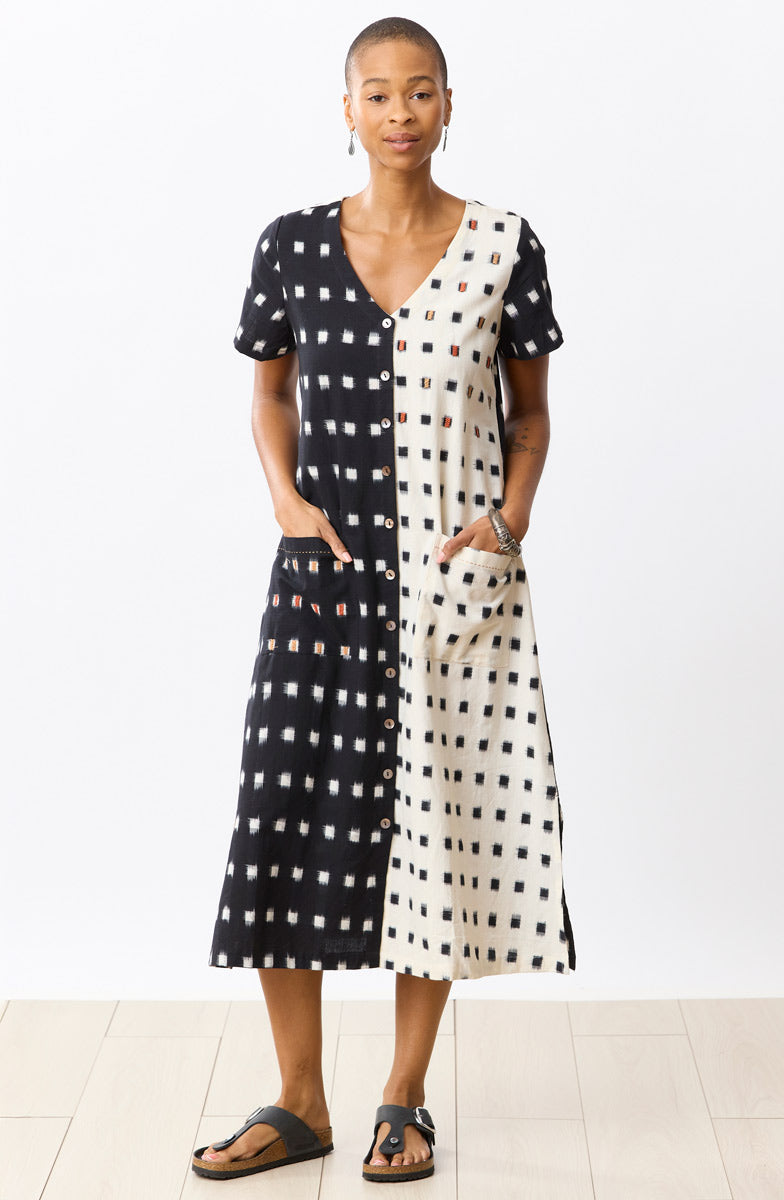 Rajouri Ikat Button Front Midi Dress - Soft white/Black
