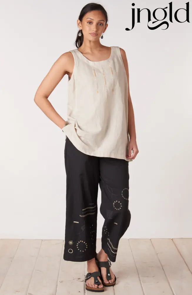 Kesari Organic Cotton Embroidered Crop Pant - Black
